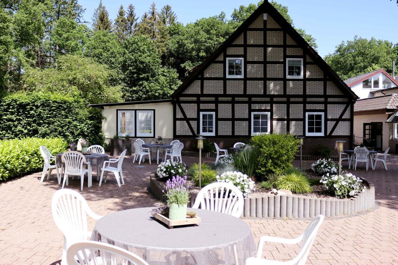 Landhotel Hof Barrl Шнефердинген Экстерьер фото